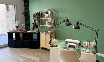 L’ATELIER BEAUTÉ : Manucure à Bourg-Argental