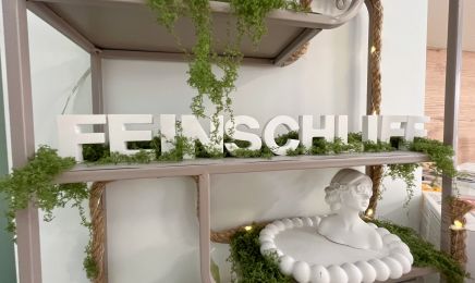 Praxis Feinschliff Nürtingen Inh. Linda Varitimidis – Ästhetik, Hyaluron, Mesotherapie: Kosmetikstudio in Nürtingen