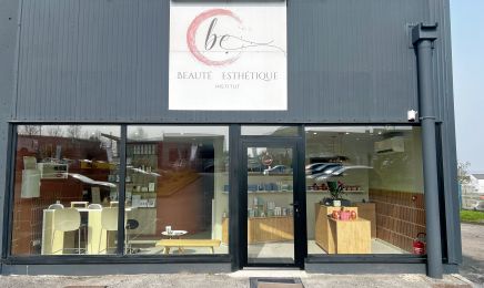 BE Beauté Esthétique  : Manucure à Barentin