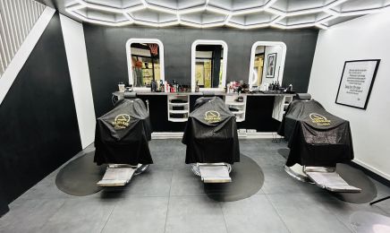 Golden Blade Barber : Coiffeur à Puteaux
