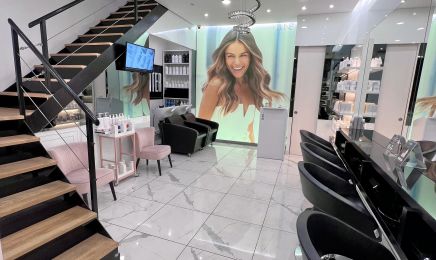 Liss Center Lyon 6 : Coiffure - Lissage - Extension cheveux : Manucure à Lyon