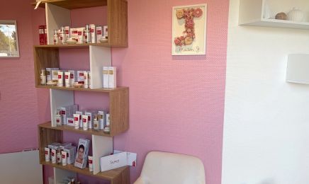 Maison.J : Manucure à Avrillé