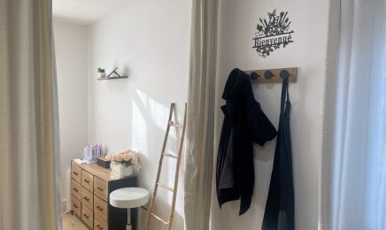 Les jolis œillets de Laura et les jolis nails d’Alison : Barbier à Bouaye