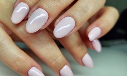 Nails by Tetiana ( Chez Dorffer - Salon de coiffure ) : Manucure à Bischwiller