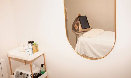 Infinity Esthetique  : Manucure à Paris