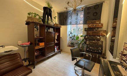 JUSTE UNE COUPE  : Coiffeur à Besançon