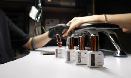 FEMTO NAILS : Institut de beauté à Grenoble