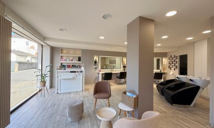 L’univers de Lise  : Coiffeur à Laval