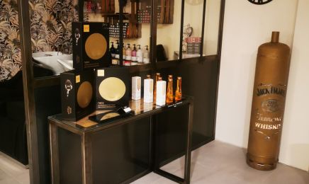 Aurore coiffure et prothésiste capillaire agréé : Coiffeur à Bourg-Saint-Andéol