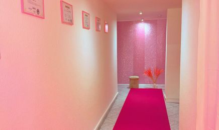 SKINSCULPT: Kosmetikstudio in Düsseldorf