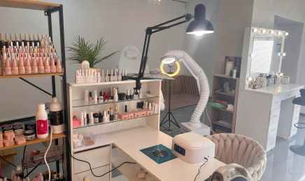 Institut Prestige Beauté - Manucure Russe et Pédicure Russe  : Manucure à Saint-Dié-des-Vosges