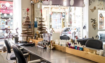 Les ciseaux d'or : Barbier à Couzon-au-Mont-d'Or