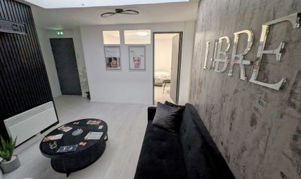 LIBRE® - Centre technico-Esthétique (JetPeel, Radiofréquence, Lumière Pulsée, Adipolyse) : Institut de beauté à Marseille