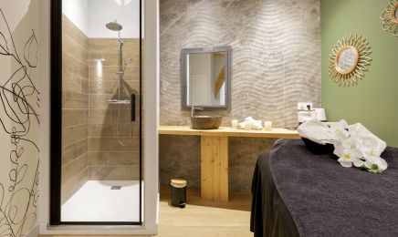 Le 05 SPA- Hôtel Les Autanes : Institut de beauté à Ancelle