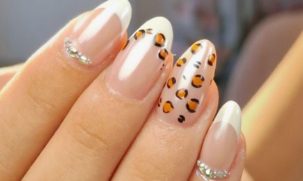 Kalizé Création (Ongle, cils, massage et strass dentaire) : Manucure à Saint-Sornin