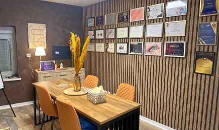 Laurianne Est Etique : Institut de beauté à Chanteheux