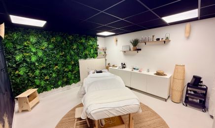 L’instant léger  : Coiffeur à Moidieu-Détourbe
