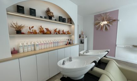 Chez vicky  : Coiffeur à Trois-Ponts