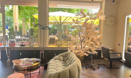Salon Monic: Friseur in Karlsfeld