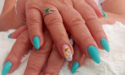 Tout en Beauté : Manucure à Belin-Béliet