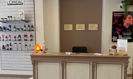 Hair Studio  : Coiffeur à Moulins