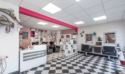 Aux Ciseaux Roses  : Coiffeur à Marigny-Le-Lozon