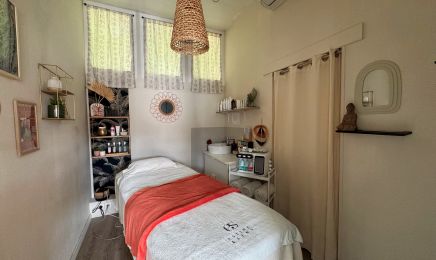 Serenity Institut - Mondésir : Manucure à Bordeaux