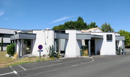 Amandine Giraud Coiffure Arvert : Coiffeur à Arvert