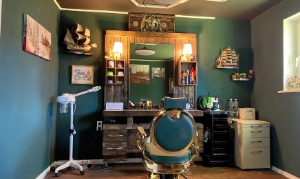 Nuris Barbershop: Friseur in Hamburg