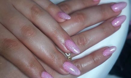 Panam Lash And Nails : Manucure à L'Isle-Adam