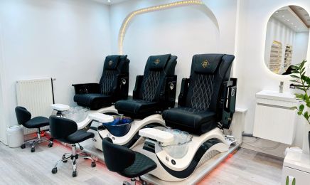 LySa Nails: Nagelstudio in Hamburg