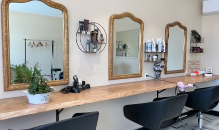 L’Art de Justine : Coiffeur à Dirac