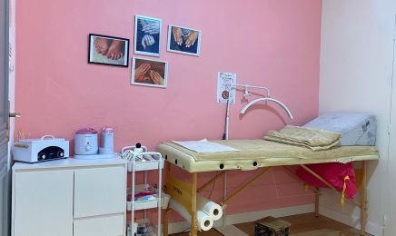 Amy‘Nails  : Institut de beauté à Anduze