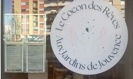 Aux Jardins de Jouvence : Manucure à La Talaudière