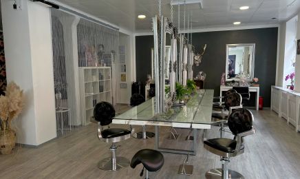 Das Schönheitsstübchen: Friseur in Krefeld