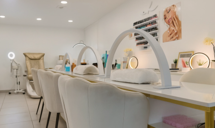 Beauty & More Kosmetik Spa Studio: Kosmetikstudio in Frankfurt am Main