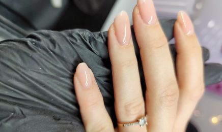 Vinyl & Vernis : Coiffeur à Cannes