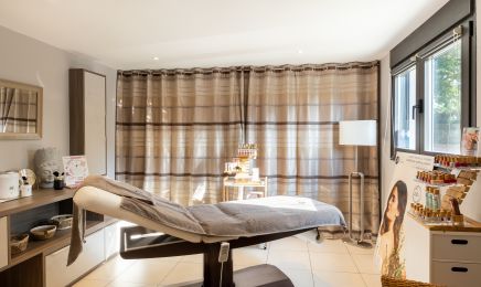 Institut Moment Zen : Manucure à Trélou-sur-Marne