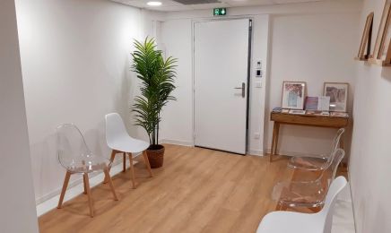 Aix'ellence Massage : Manucure à Venelles