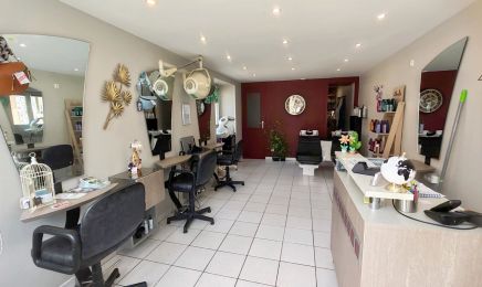 Caract’hair : Coiffeur à Gesnes-le-Gandelin