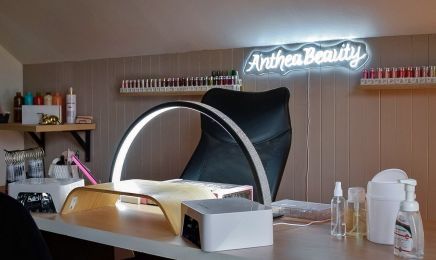 Anthea Beauty : Manucure à Nancy