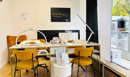 LeDaMa Nails & Cosmetics: Nagelstudio in Stuttgart