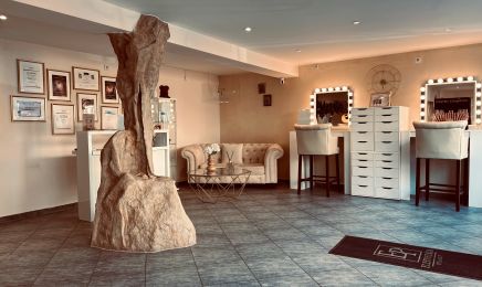 Eleftheria Visage - Beautystudio: Kosmetikstudio in Sachsenheim