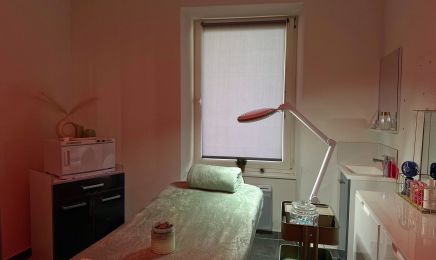 H & B Coiffure Beauté : Institut de beauté à Saint-Louis
