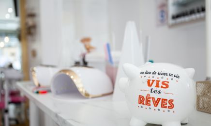 ONGLE LILI : Marseille 1er  : Institut de beauté à Marseille