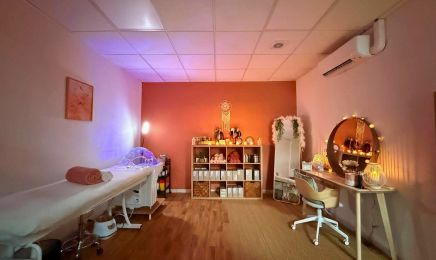 Rien que pour moi - Prothésiste Capillaire et Mammaire - Head Spa : Coiffeur à Salon-de-Provence