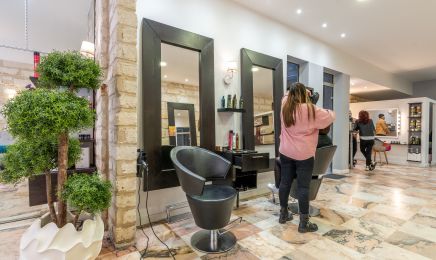 Hair coiff esthetica - Spécialiste Coloration Végétale : Coiffeur à Montpellier