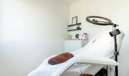 Julie esthétique : Institut de beauté à La Crau