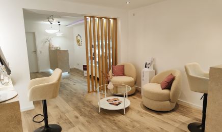 LG Beautybar: Kosmetikstudio in Pohlheim
