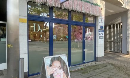 DaniLu Nail Studio: Nagelstudio in Köln